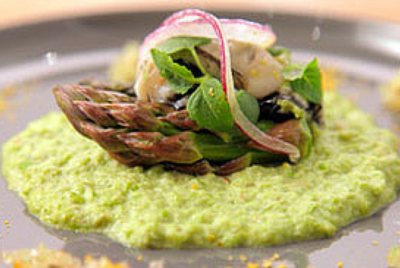 Crémeux d'asperges vertes aux huitres et wasabi