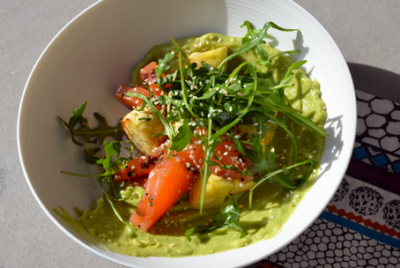 Recette de Coeur de saumon, guacamole et panais rôtis