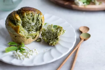 Recette pour 10 petites brioches au thé matcha