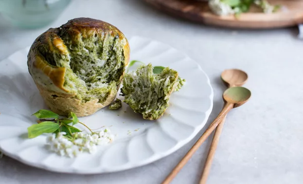 Recette pour 10 petites brioches au thé matcha